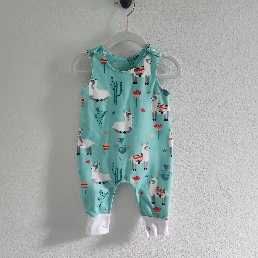Llama Cactus Print Baby Romper Sleeveless Snap Jumpsuit Size 60/ 0-3 months NWOT